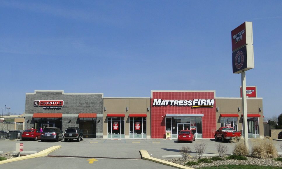 Mall_Property_4_small_50